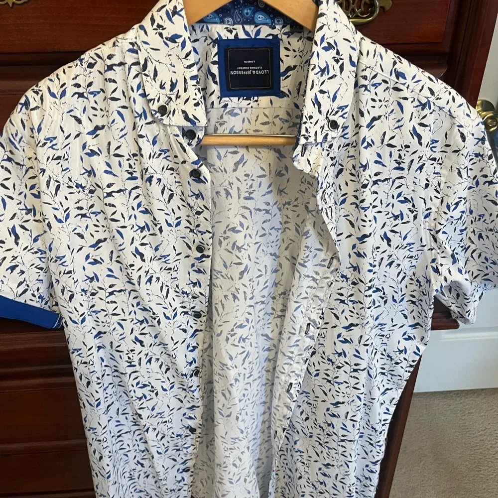 New & beautiful Italian beachwear Blue and White Patterned Shirt size M. 🇮🇹 - Picture 6 of 6